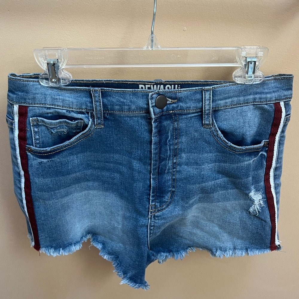 Rewash denim shorts w/ maroon & white stripes up the sides SIZE 10